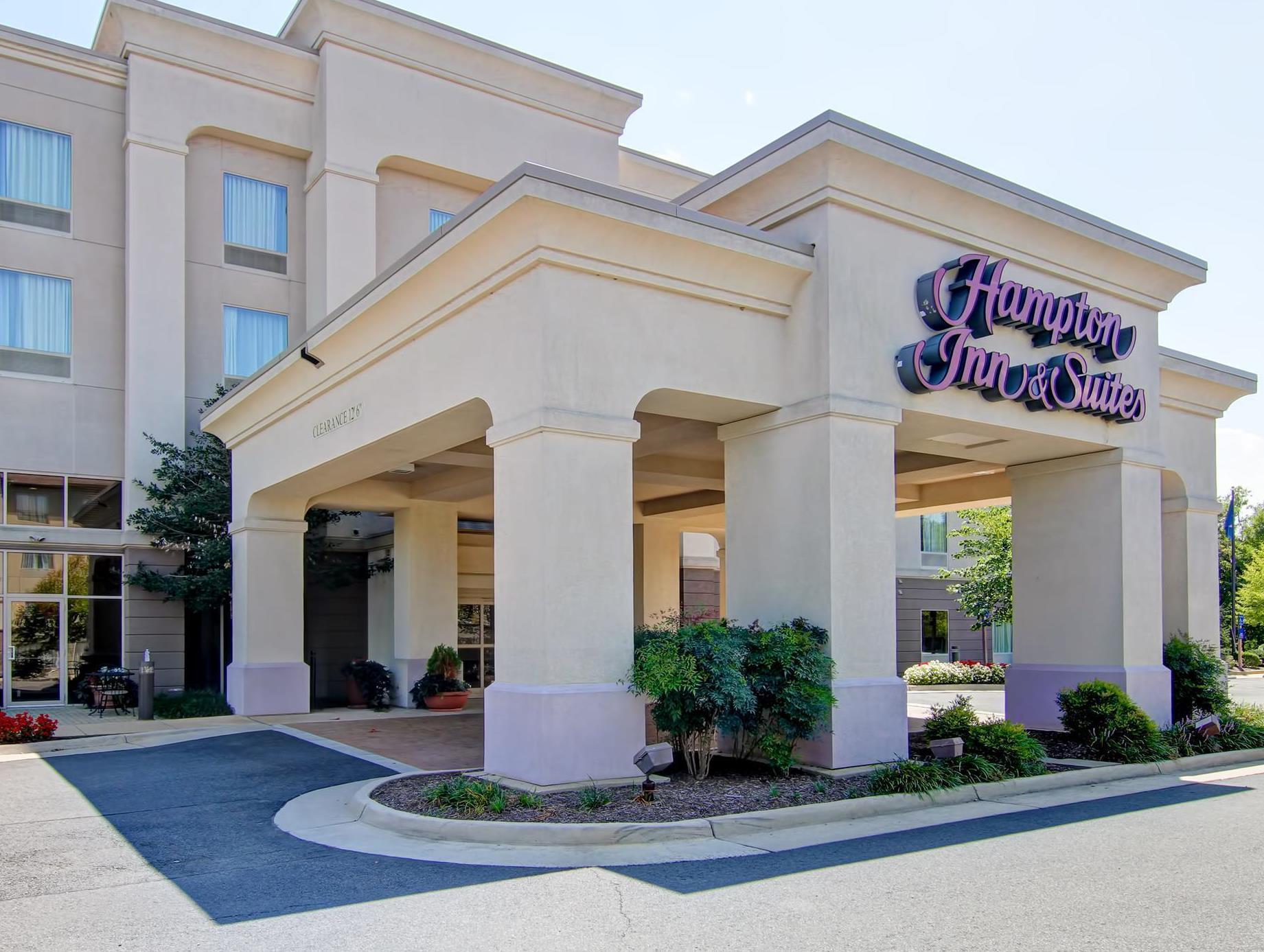 Hampton Inn & Suites Leesburg Exterior photo