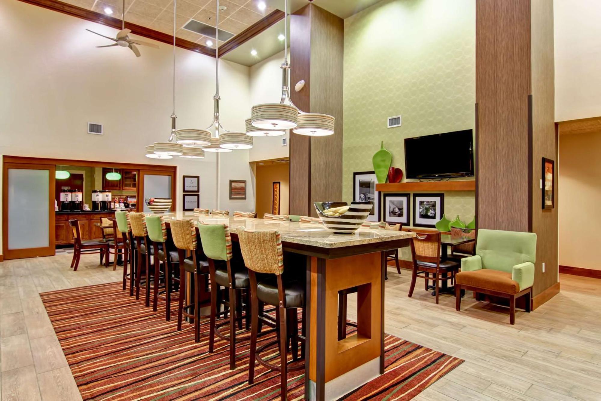 Hampton Inn & Suites Leesburg Exterior photo