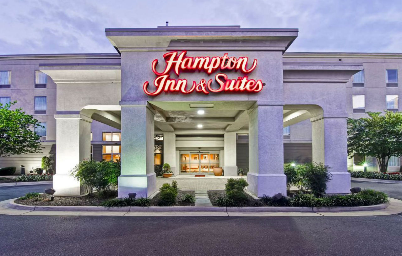 Hampton Inn & Suites Leesburg Exterior photo